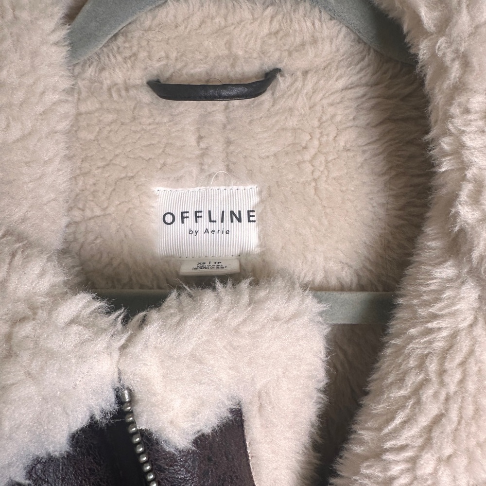 OFFLINE by Aerie Sherpa Lined Faux Leather Vest - Picture 16 of 17